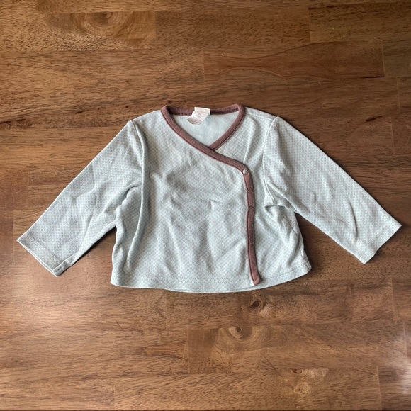 Tea too - Picture 1 of 2